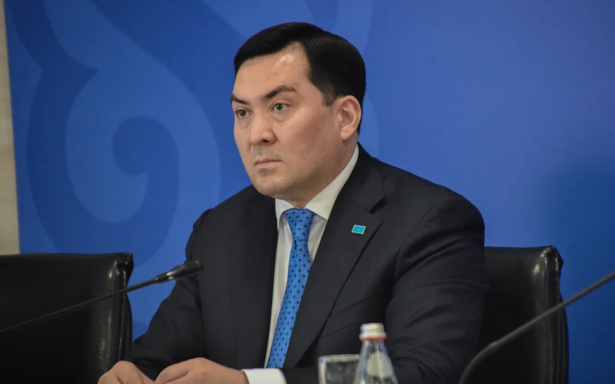 Казахстан планирует поставлять готовые нефтепродукты в Центральную Азию