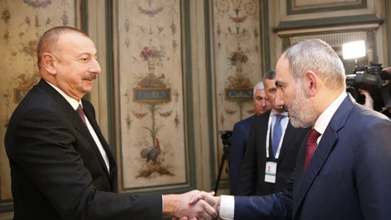 Пашинян предложил Баку обмен анклавами
